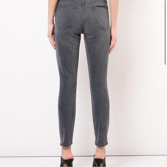 GRLFRND Karolina Skinny Jeans Grey Distressed - Picture 2 of 8